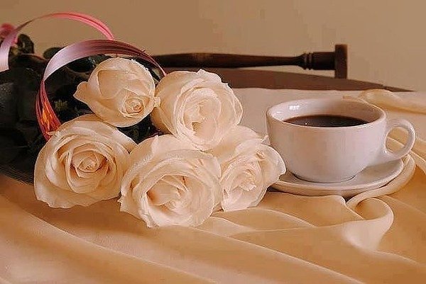 Утренние цветы для любимой женщины