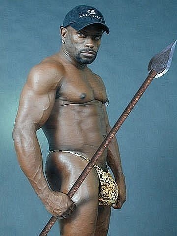 Картинки  негр с цветами (64 фото)