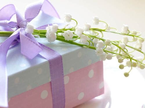 Красивые цветы в подарок