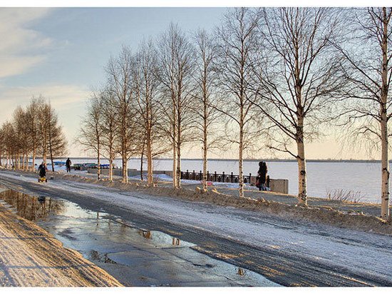 Ледоход в Архангельске