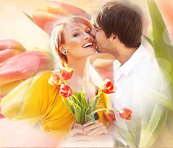 Мужчина дарит цветы женщине