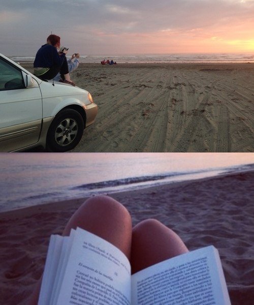 Девушка с чемоданом на море