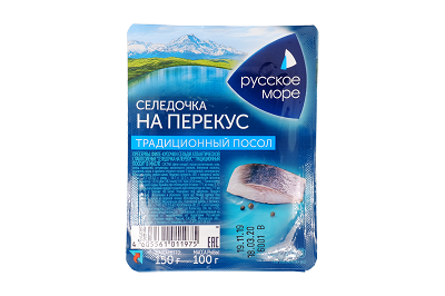 Красивый Парус в море