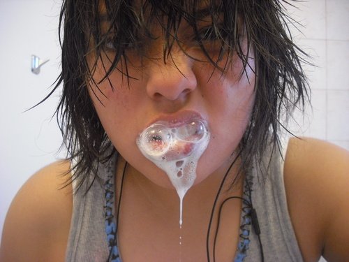 Райли Рид открытый рот