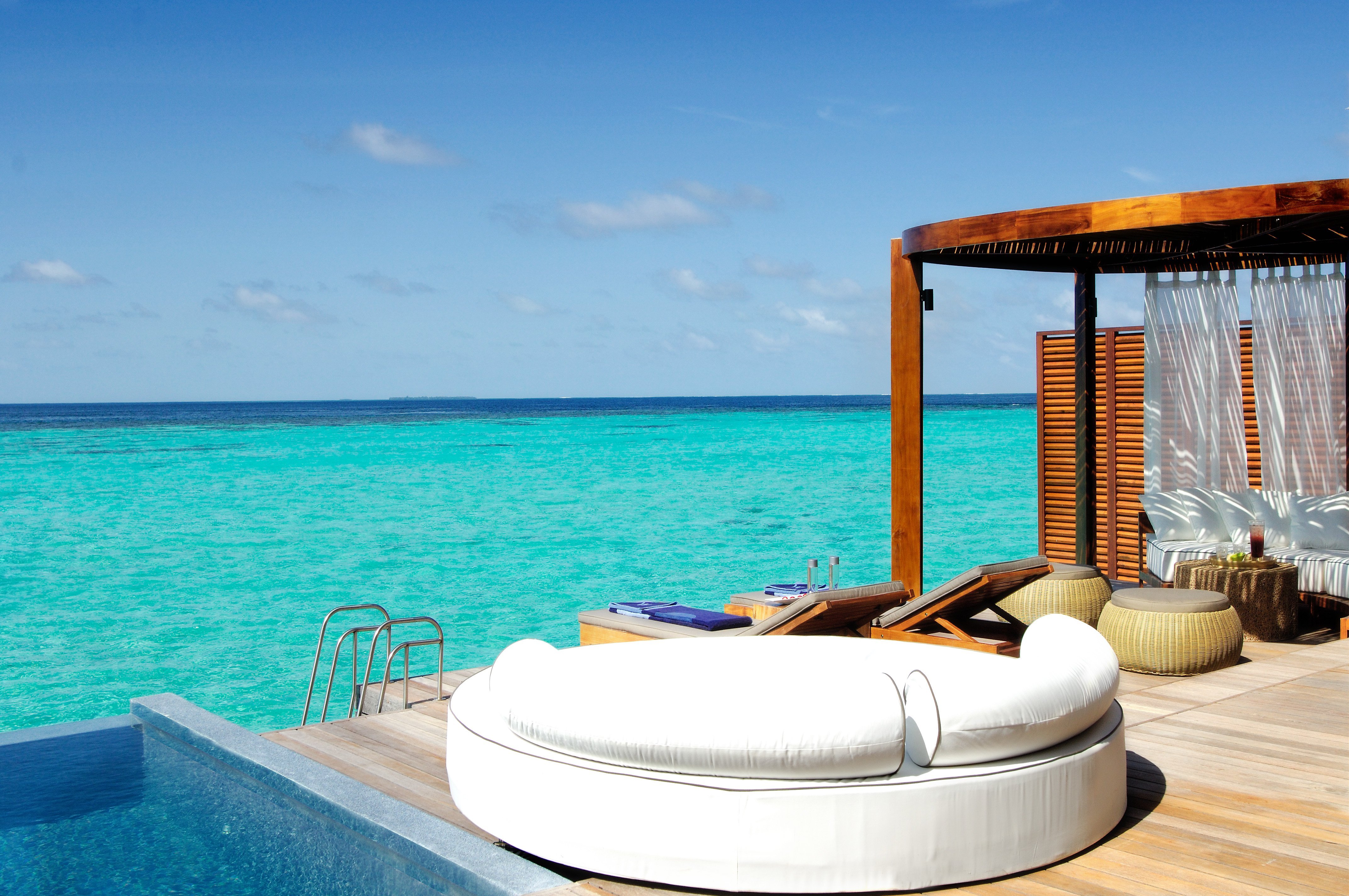 Отели рядом с морем. Отель w Retreat & Spa. Мальдивы Резорт лакшери. W Retreat & Spa 5* Deluxe. W Retreat & Spa Maldives 5*Lux.