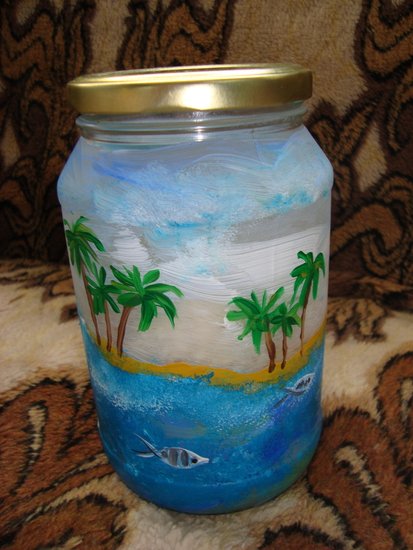 Рисованная. Банка с деньгами