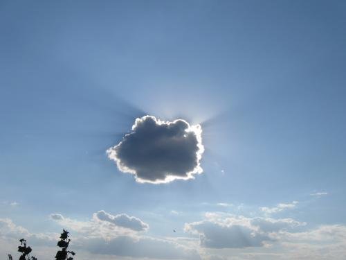 Облака закрыли солнце