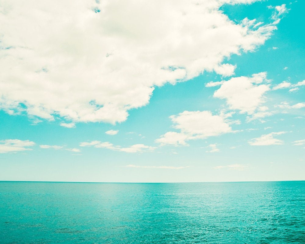 Лазоревое небо. Бирюзовое море. Бирюзовое небо. Лазурное небо. Бирюзовое море и небо.
