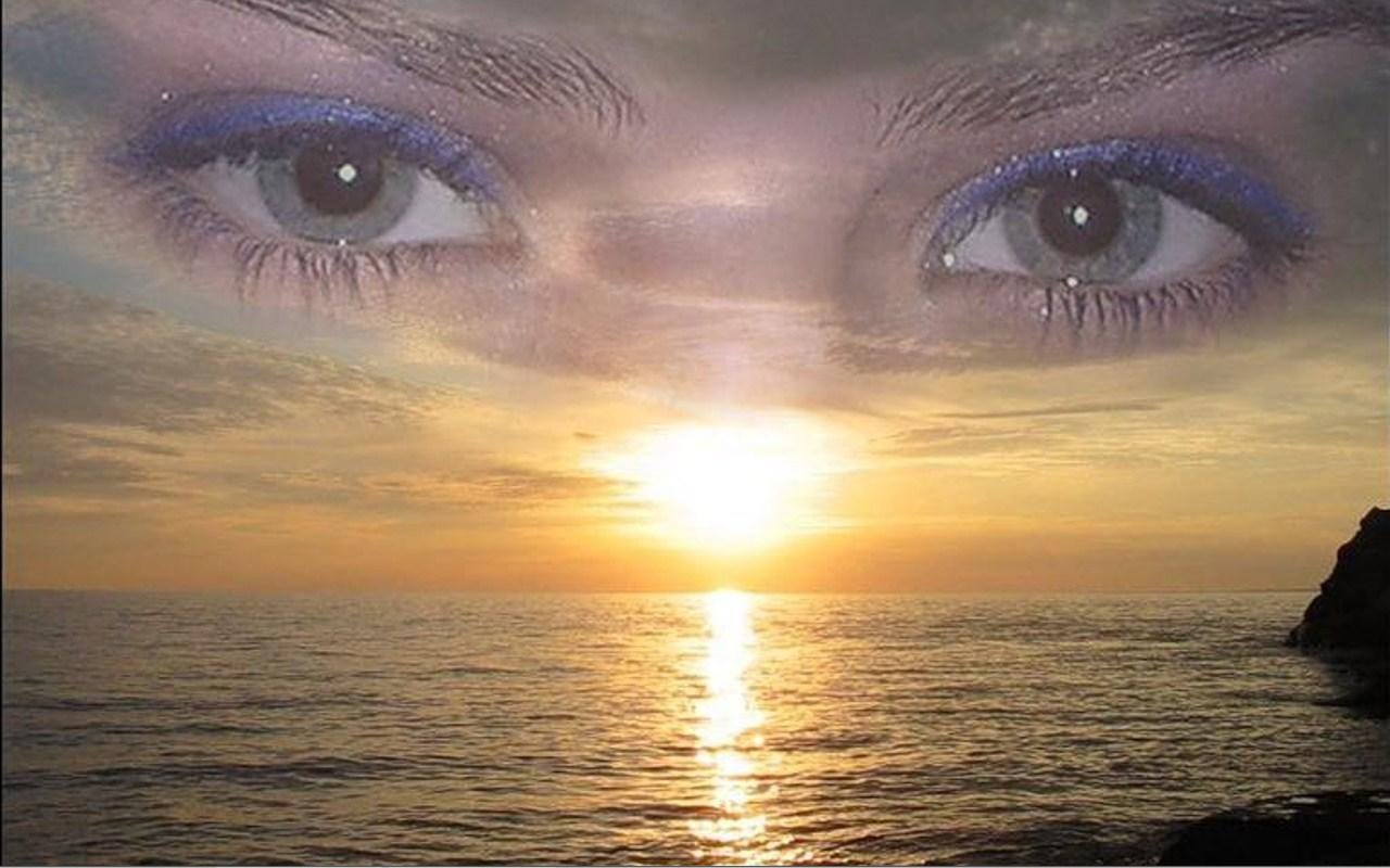 Посмотри в глаза я хочу. Женские глаза океан. Море в глазах. Глаза на фоне моря. Женские глаза на фоне природы.