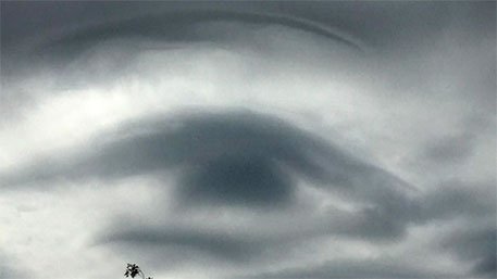 Глаза Бога в небе