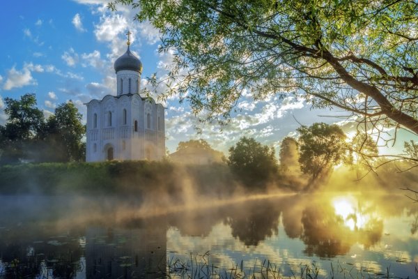 Храм Покрова на Нерли в Киеве