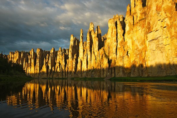 Река Лена зима Ленские столбы