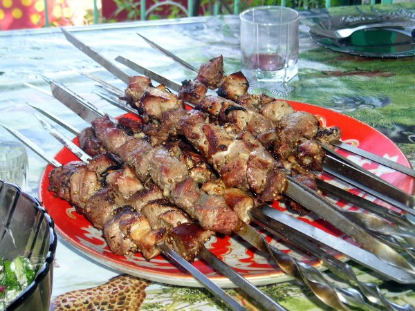 Шашлык в лесу