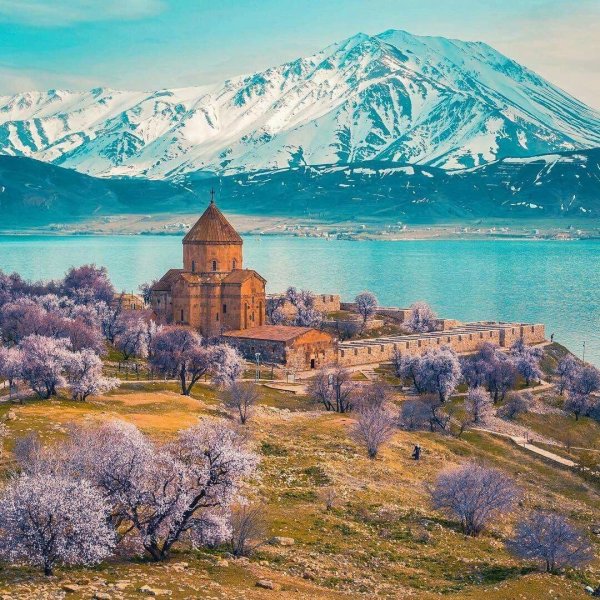 Армения горы Севан