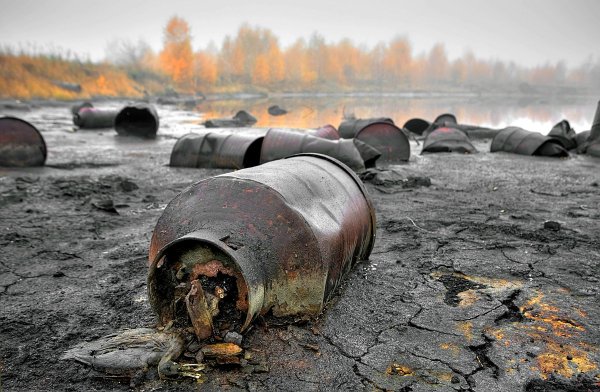 Загрязнение водоемов