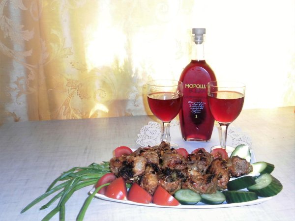 Водочка и шашлычок