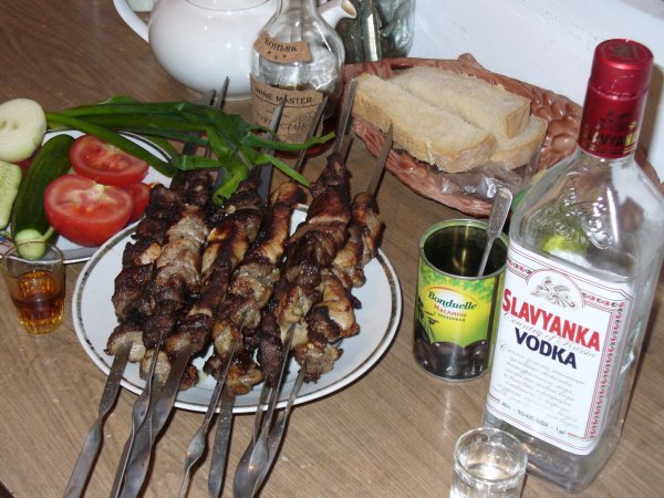 Юмор про коньячок и шашлычок