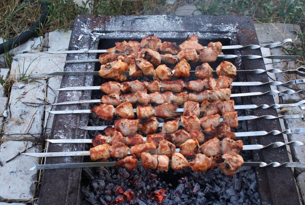 Шашлык на природе красиво