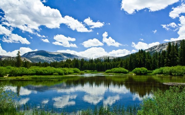 Рассвет в горах