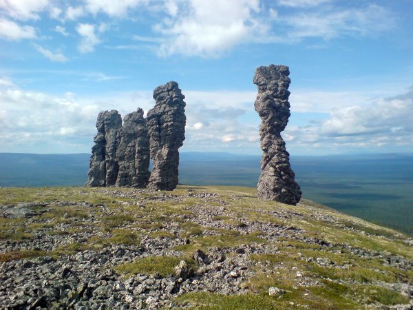 Байкал сталактиты зимой
