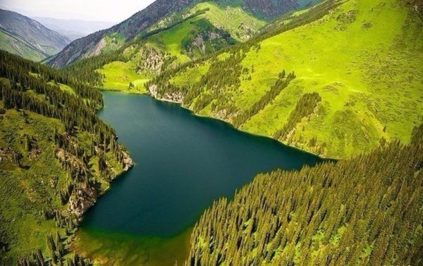 Кольсайские озера Казахстана