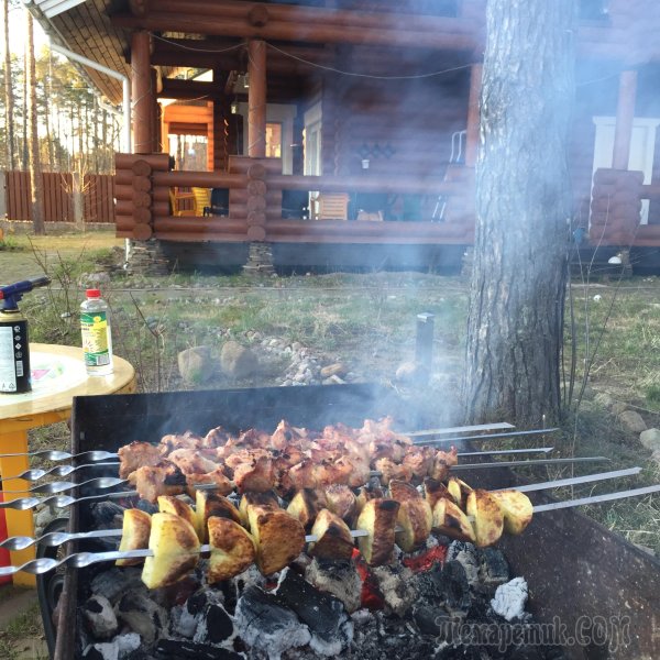 Шашлыки на речке