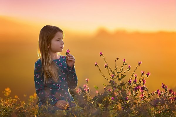 Красота природа с девочкой