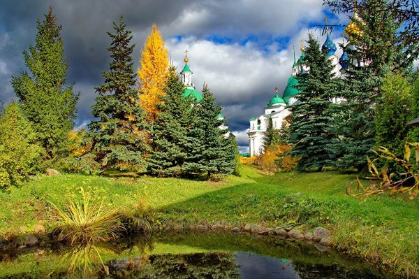 Псковская глубинка монастыри