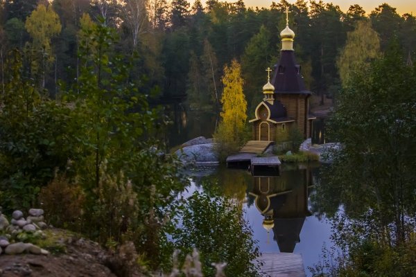 Храмы сирень в Москве