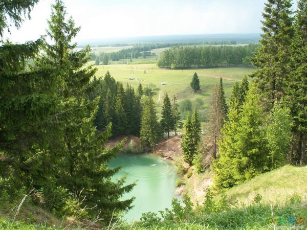 Морской глаз — озеро в Волжском районе Республики Марий Эл.