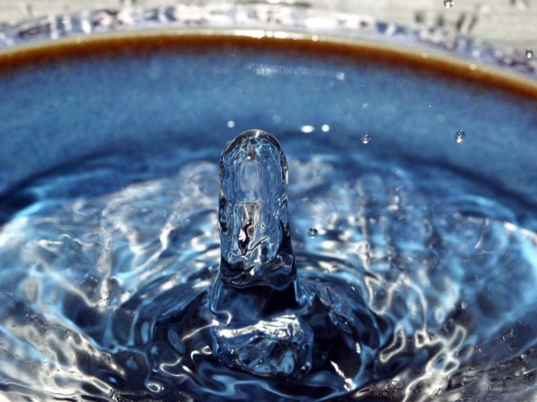Родниковая вода