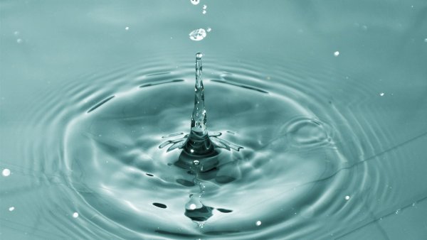 Прозрачная вода