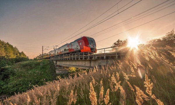 Горный парк Рускеала ретропоезд
