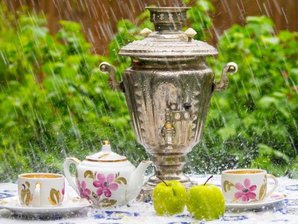 Чаепитие с самоваром