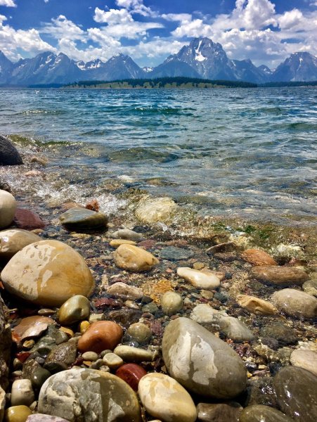 Вода на берегу