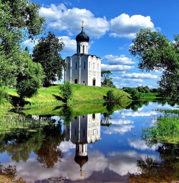 Храм природа
