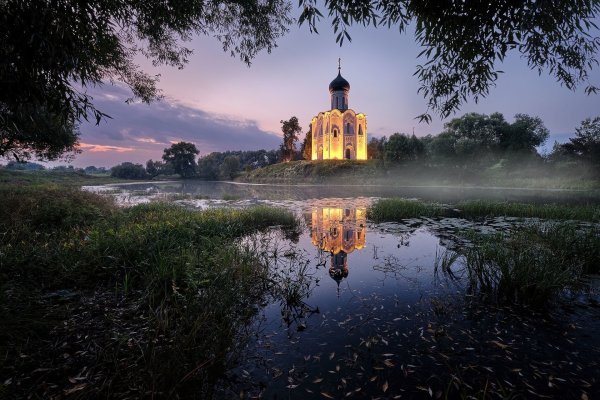 Храм Покрова на Нерли ночной