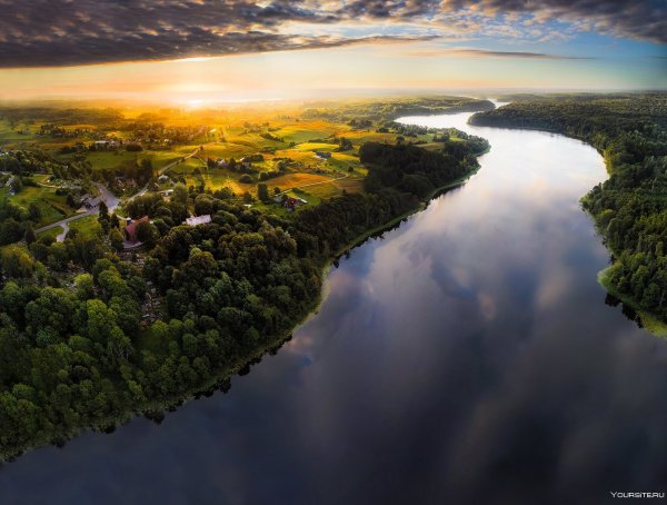 Прибрежный село Задельное Волга