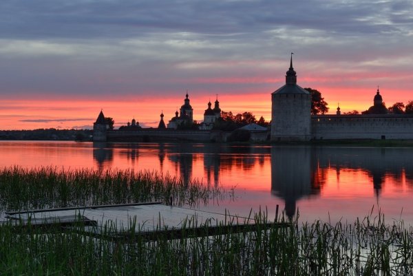 Кирилобелоозерский монастырь