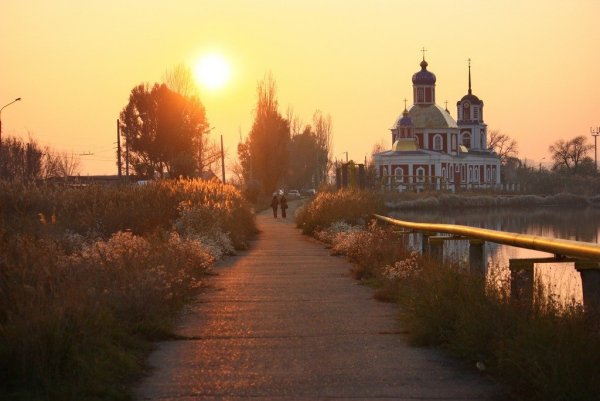 Воскресный день в церкви