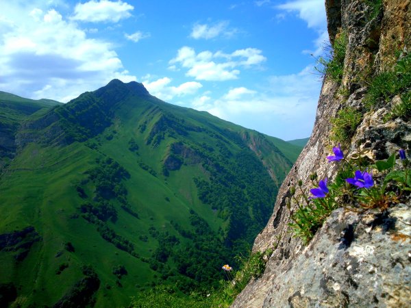 Горы Азербайджан Кусар