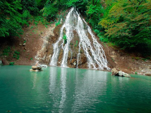 Водопад семь красавиц Габала