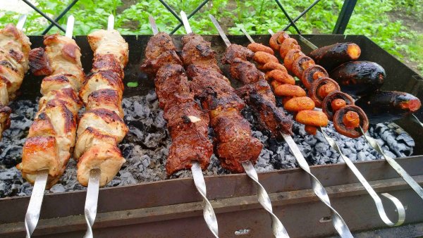 Шашлыки на даче