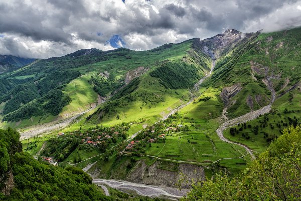 Кавкасиони Грузия горы