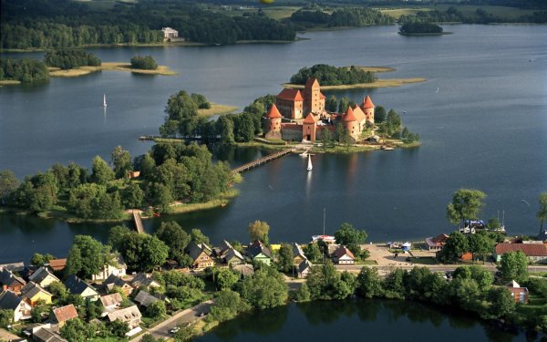 Тракайский замок Литва
