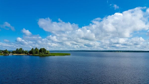 Волга река