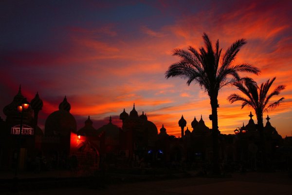 Аграба Тадж Махал