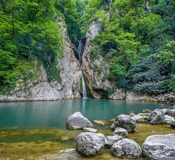 Агурское ущелье в Сочи