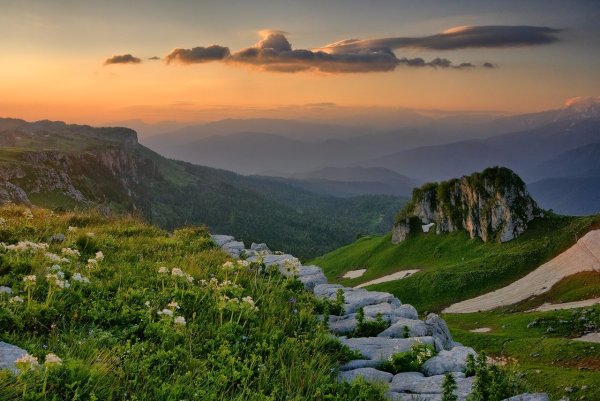 Куэсты плато Лагонаки