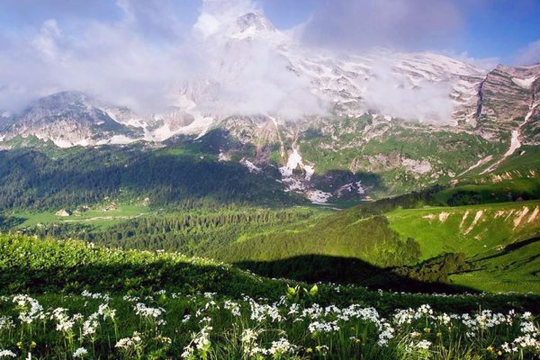 Адыгея водопад Лаго-Наки